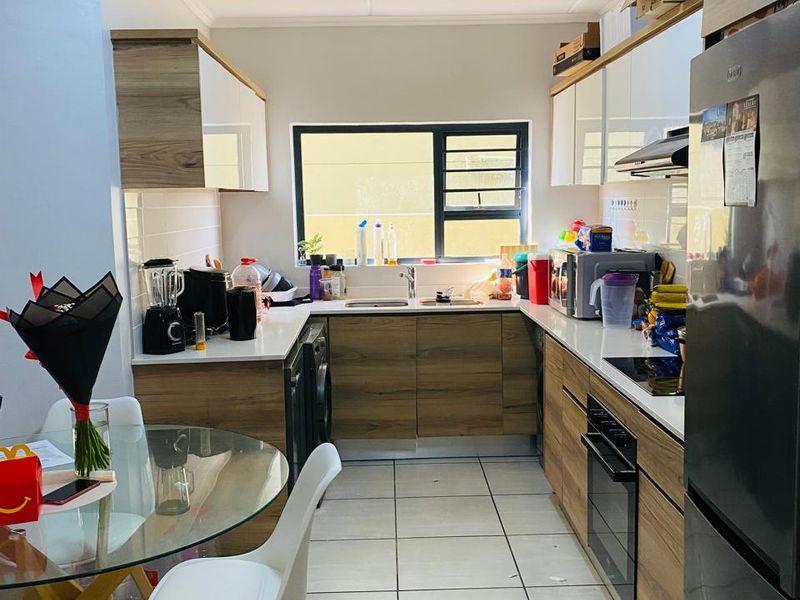 3 BEDROOMS 2 BATHROOM TOWN HOUSE AVAILABLE FOR IMMEDIATE OCCUPATION IN KIKUYA  - Photo 8
