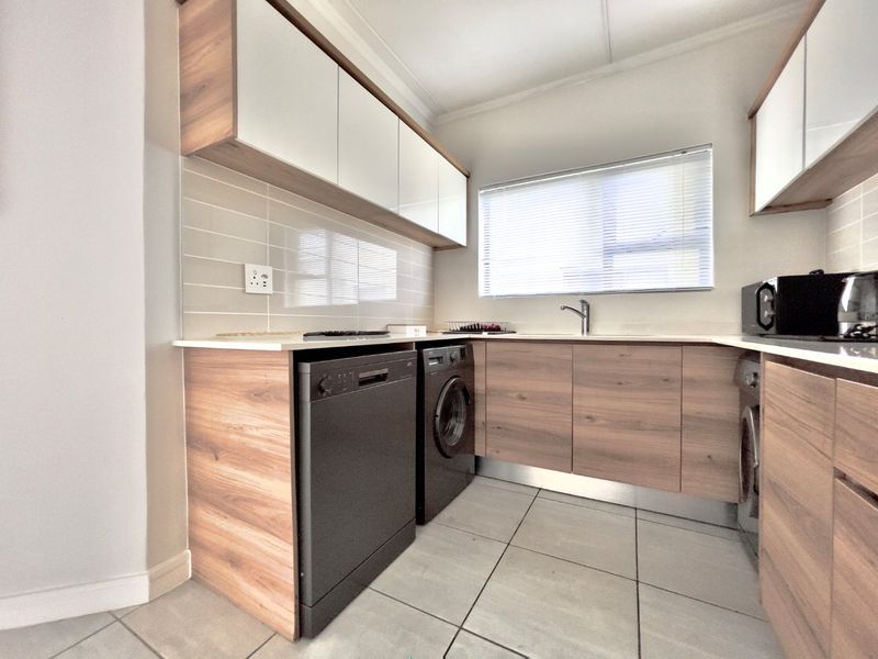 3 Bedroom 2 Bathroom apartment rent - Photo 3