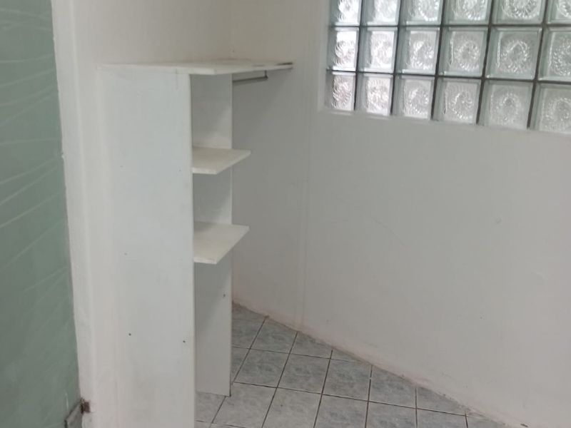 Lovely Studio/Bachelor Cottage For Rent in Bryanston.  - Photo 5