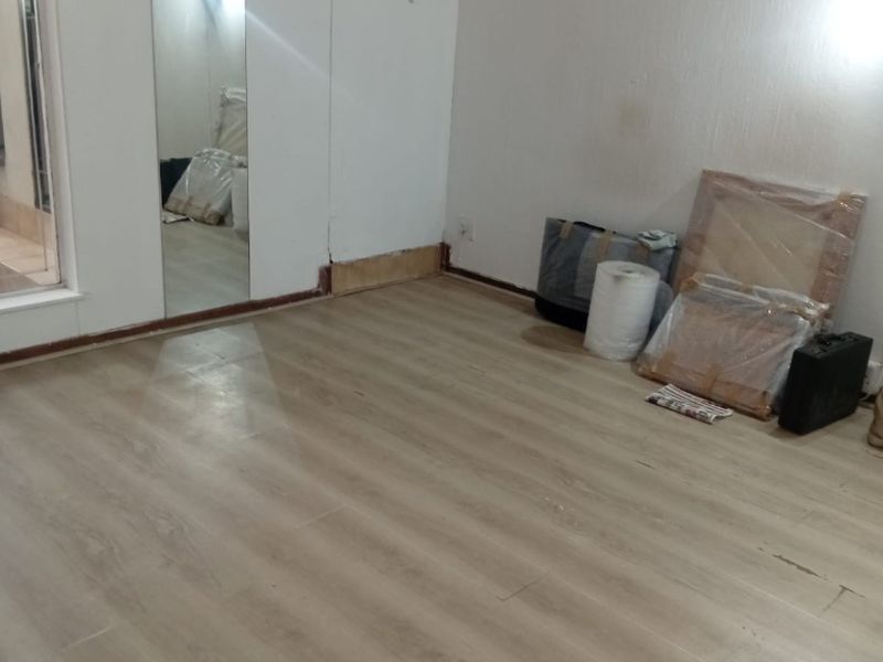 Lovely Studio/Bachelor Cottage For Rent in Bryanston.  - Photo 6
