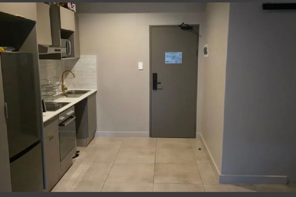 Beautiful Furnished 1 Bedroom Apartment for Rent in Sandown.  - Photo 3
