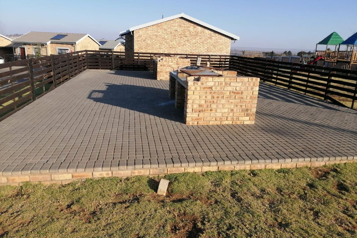 1 BEDROOM APARTMENT FOR SALE IN GROBLER PARK  - Photo 2