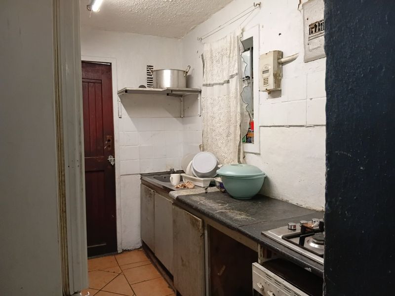 5 Bedroom house with shop for sale in Tafelsig - Photo 6
