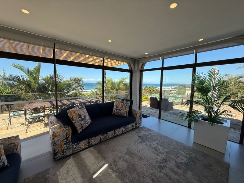 To let in Umhlanga, 5 Bedroom Elevated Furnished Sea View Haven. - Photo 10