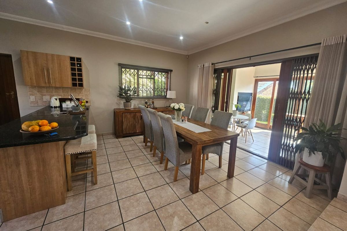 Pristine North-Facing Family Home. - Photo 4