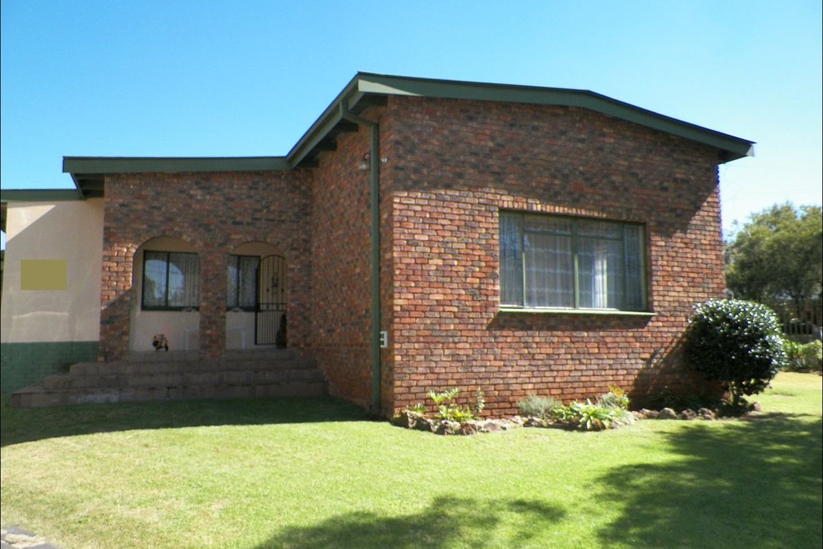 Sole Mandate – Spacious 4-Bedroom Family Home in Valhalla - Centurion - Photo 2