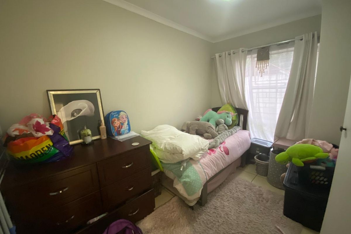 Lovely Simplex Unit for Rent   - Photo 3