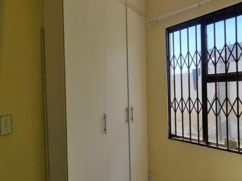 2-Bedroom Apartment for Sale in Sagewood - Photo 4