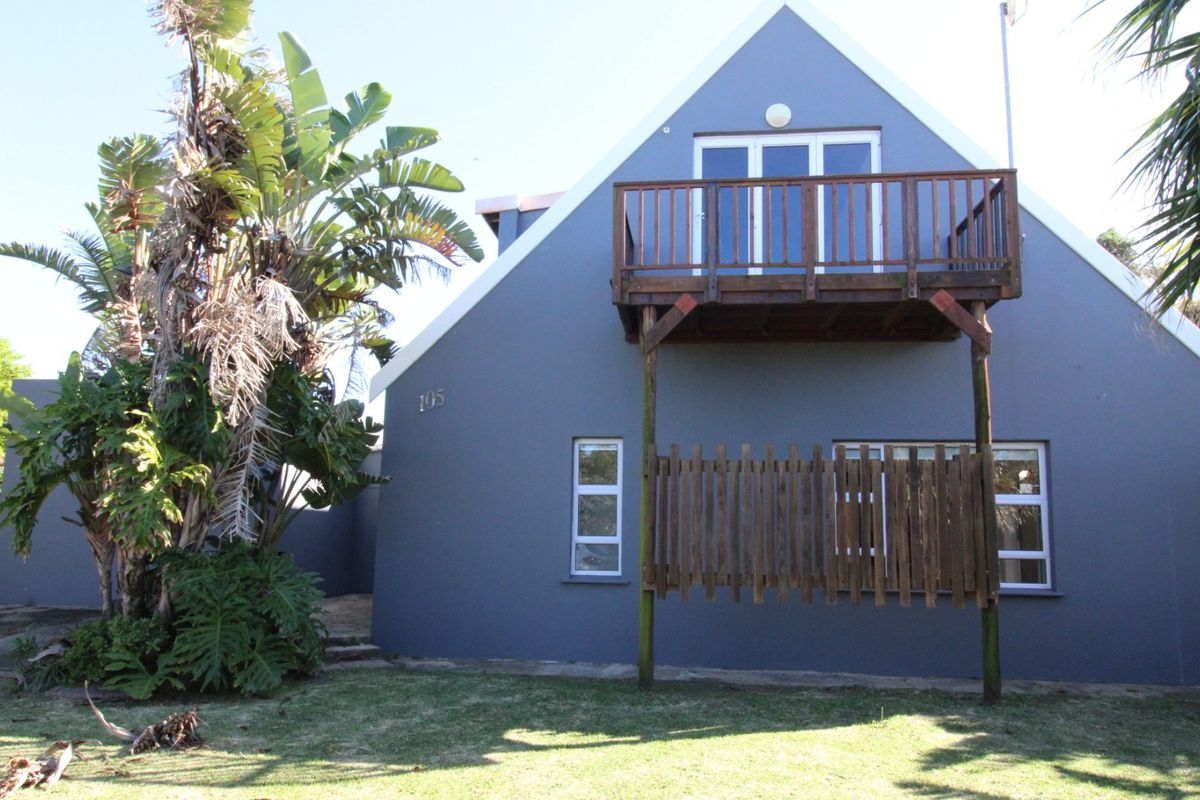 Stylish Family Home with Ocean Views and Granny Flat - Photo 4