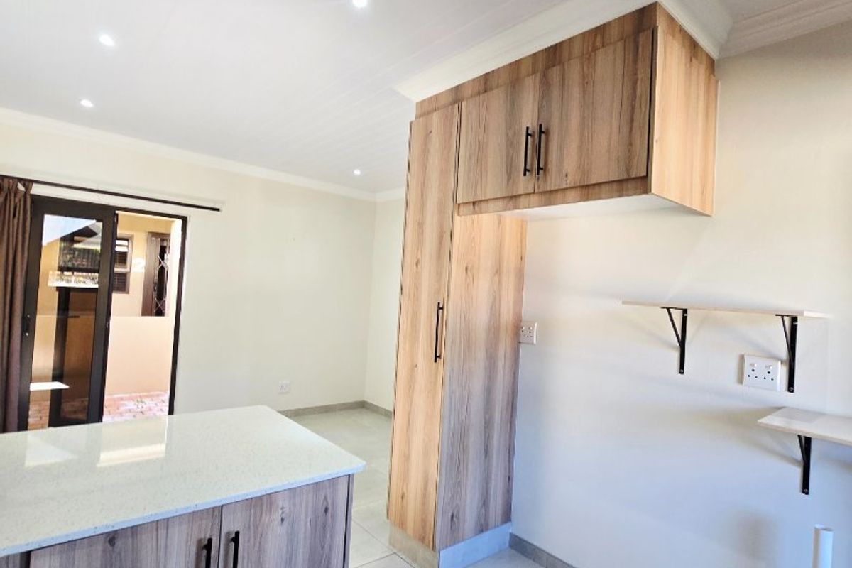 Comfortable & Secure Retirement Living - Photo 5