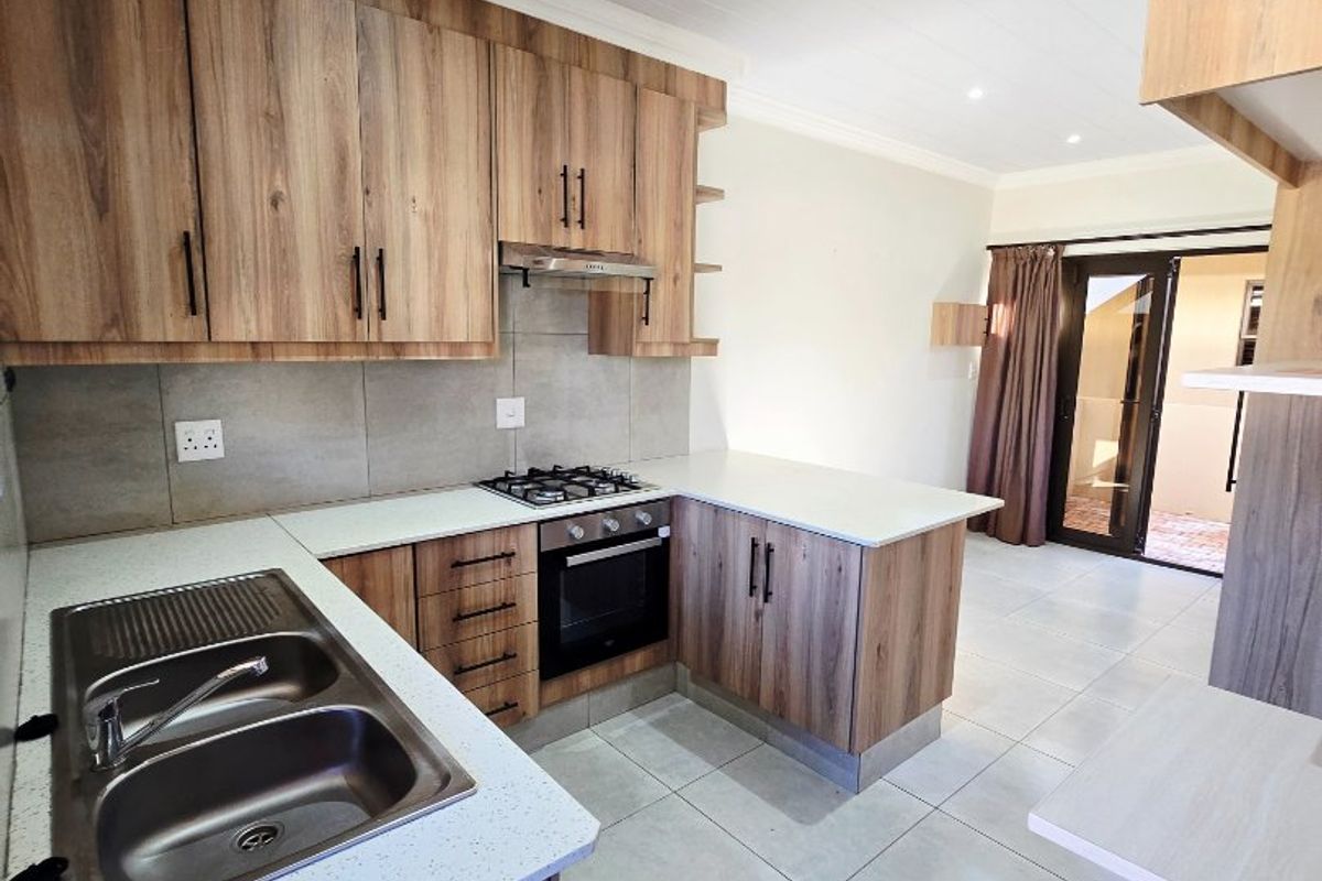 Comfortable & Secure Retirement Living - Photo 2