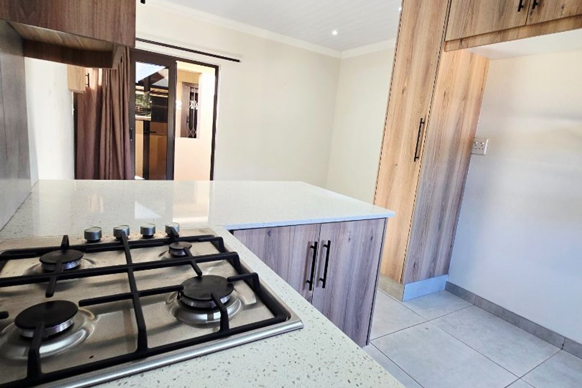 Comfortable & Secure Retirement Living - Photo 4