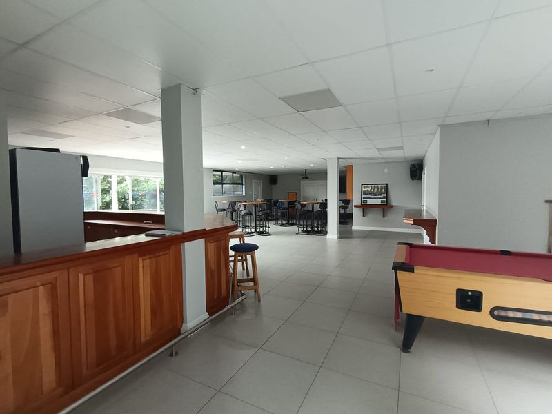 Prime Commercial Office Space To Rent  - Photo 3