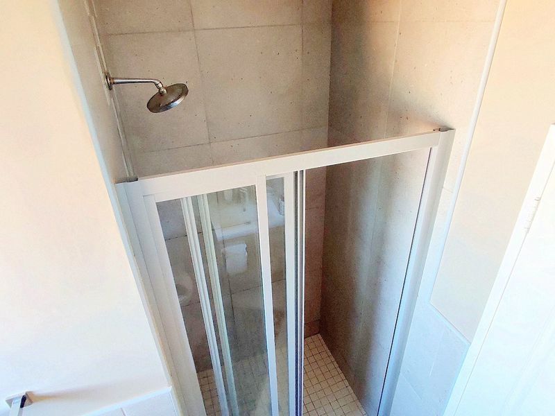 Beautiful 3 Bedroom Family Home in The Hudson @ Amberfield City - Photo 8