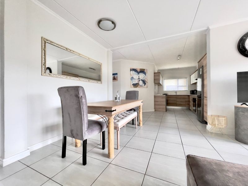 3 Bedroom 2 Bathroom Ground Floor For Rent - Photo 6