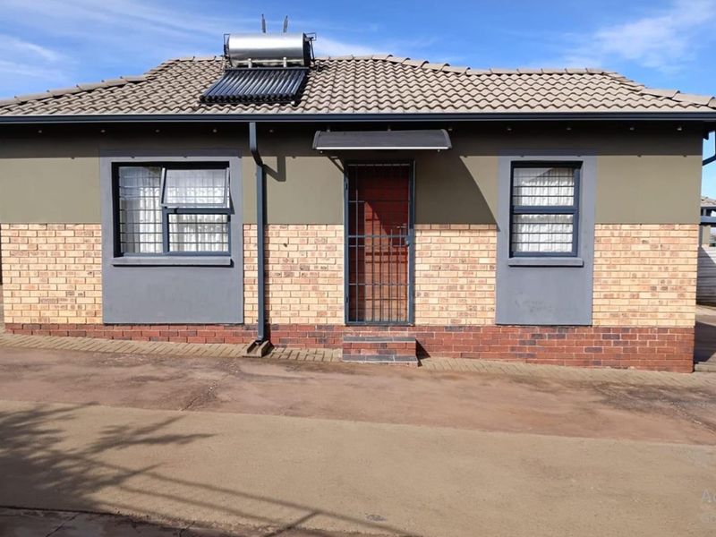 Two bedroom for sale at mindalore - Photo 5