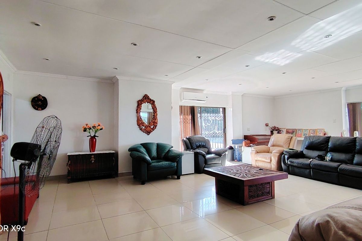 Expansive Smallholding with Endless Potential in Homelands. - Photo 5
