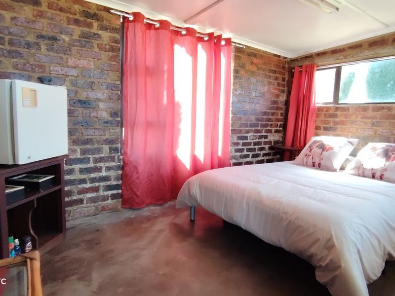 Exceptional Riverfront Smallholding in Midvaal. - Photo 10