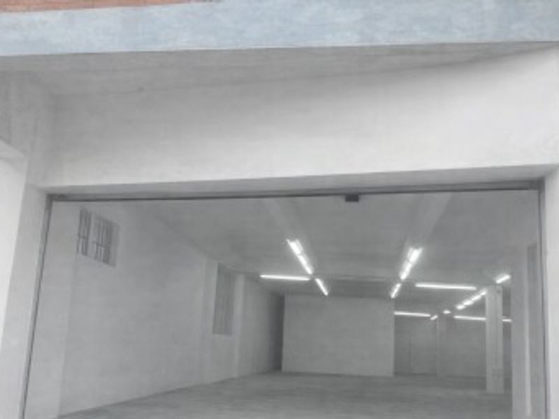 Well-Located 550 sqm Warehouse Space Available in Durban CBD - Photo 2