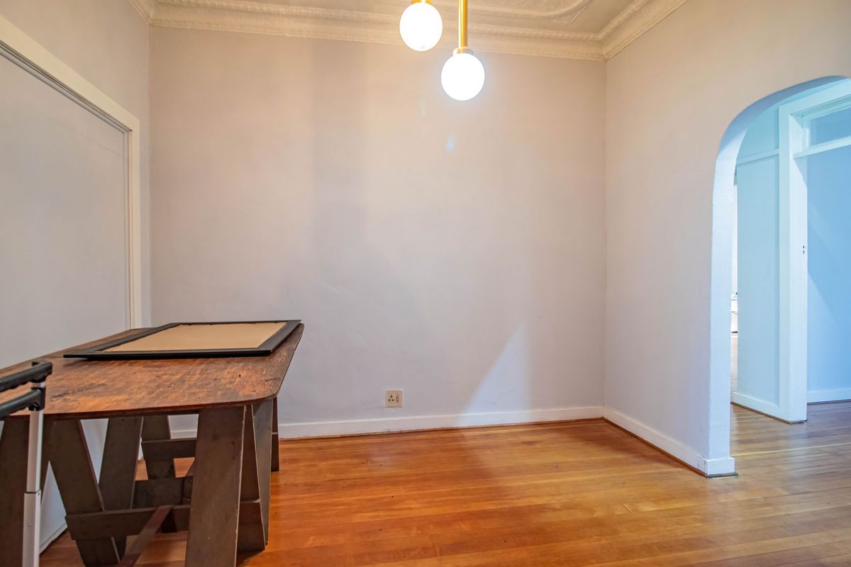 Spacious 4 bed family home in Malvern East - Photo 5
