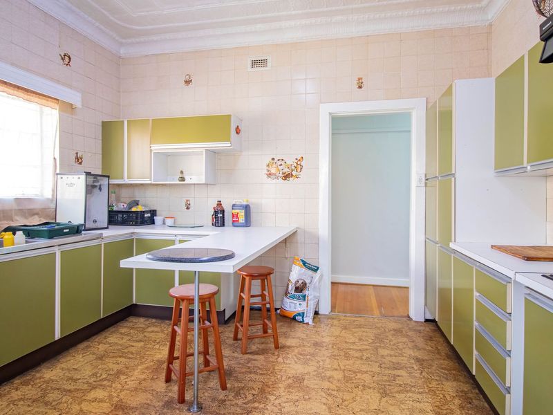 Spacious 4 bed family home in Malvern East - Photo 9