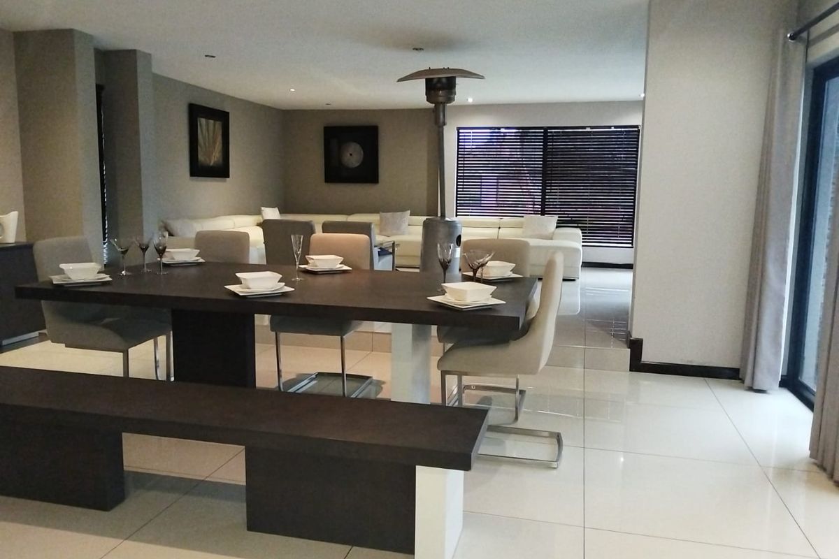 Spacious 4 Bed Home in Pebble Rock Golf Village - Photo 3