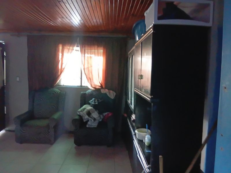 4 bedroom house for sale in Eastridge - Photo 3