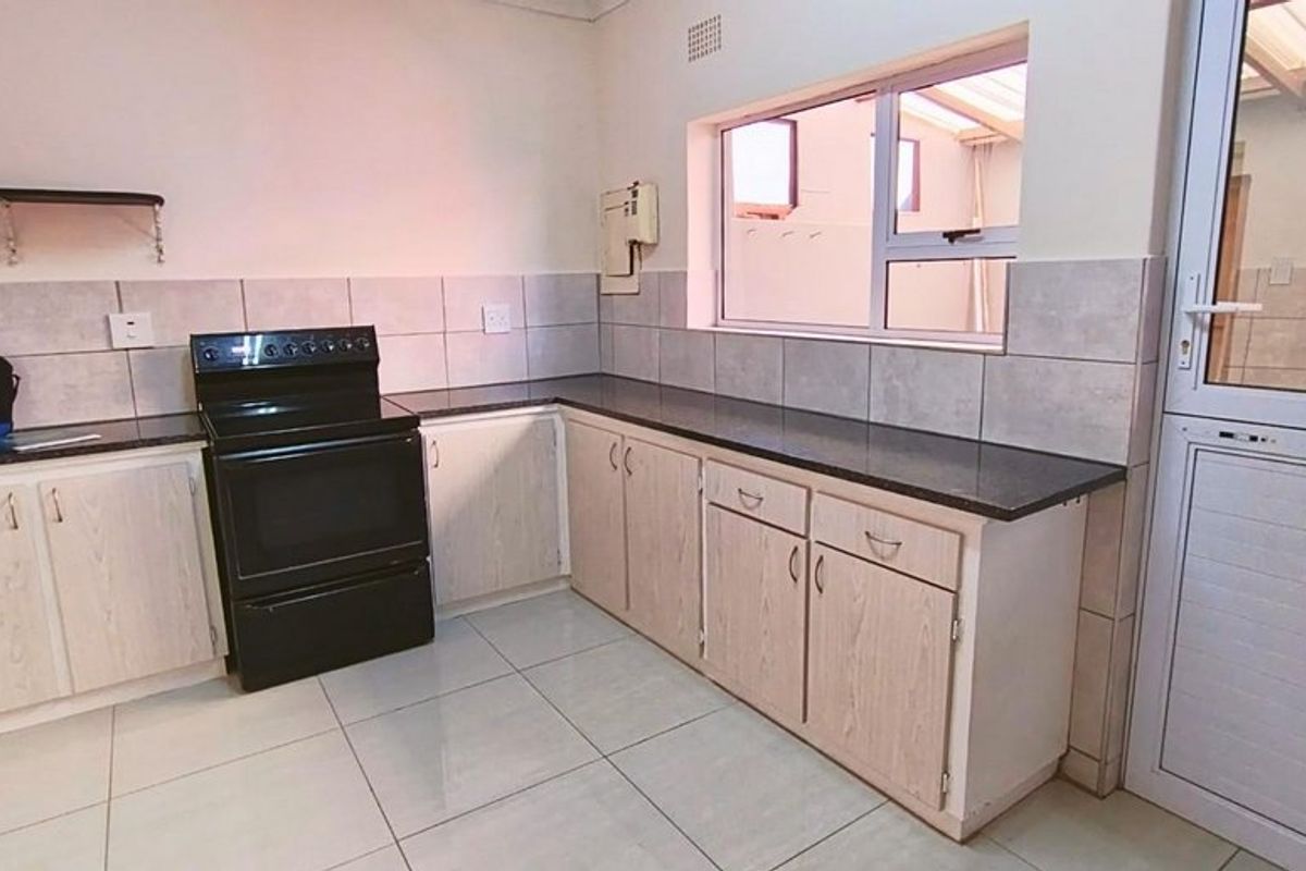 PPRA Registered Investors A hop and a Skip from the SEA Charming A-Frame Home with Separate Bachelor Flat - Photo 2