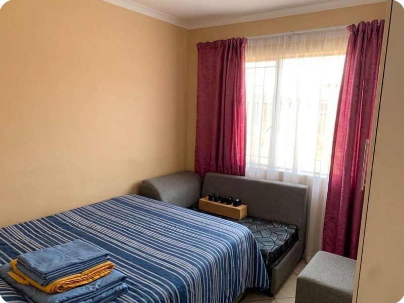3 Bedroom Home In Mojuteng with Open Plan Living - Photo 5