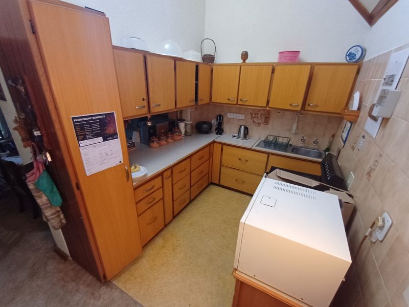 Retirement Living - Photo 8