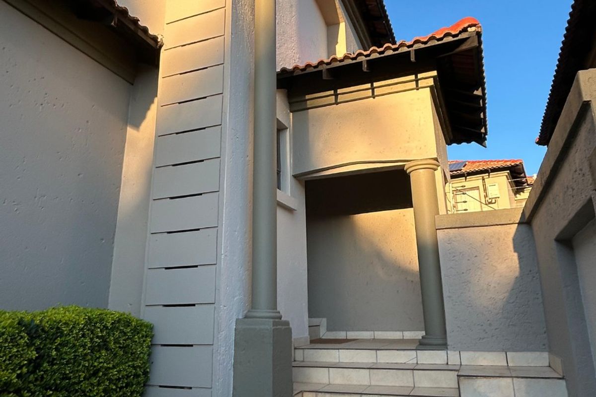 FOR SALE!!  4-Bedroom Family Home in Secure Fairie Glen Estate - Photo 2