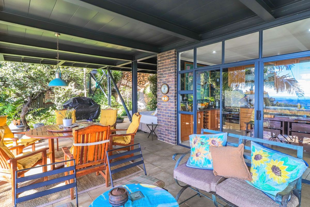 1 ensuite Bedroom with guest Bathroom House with Study To Let in Northcliff - Photo 5