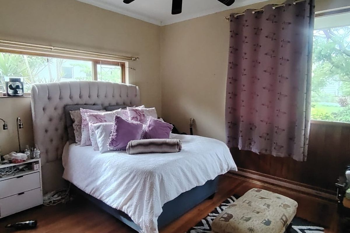 4 Bedroom House for Sale in Berea  - Photo 3