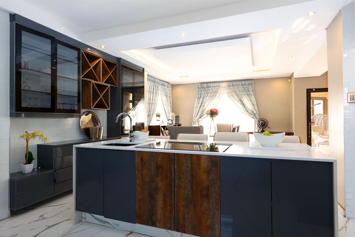 4 Bedroom 3 bathroom Family Home for Sale in Kyalami Hills - Photo 5