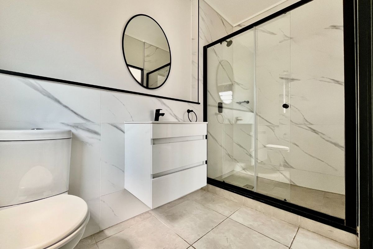 2 Bedroom Penthouse for Rental in Waterfall - Photo 5