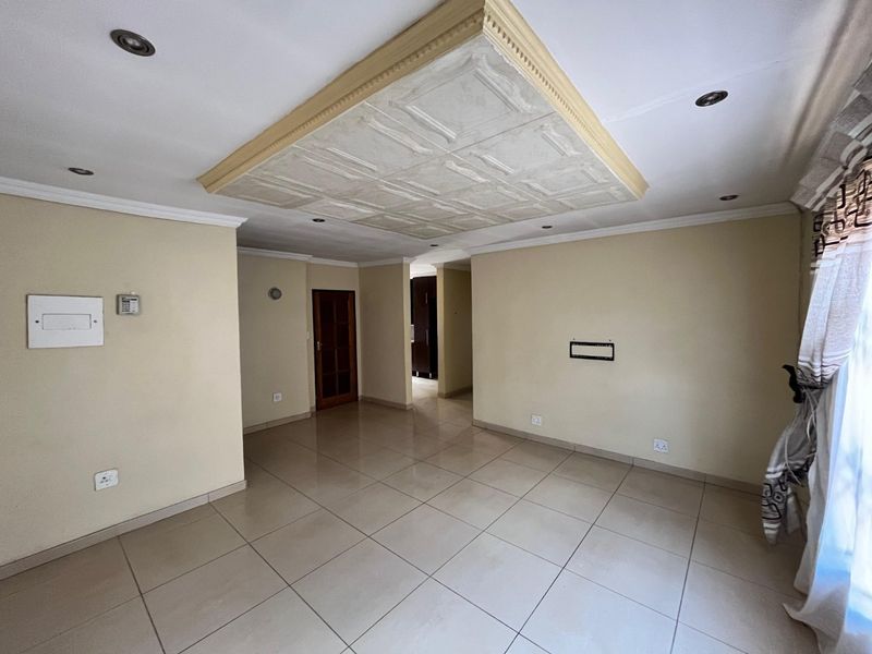 3 Bedroom House To Rent - Photo 5