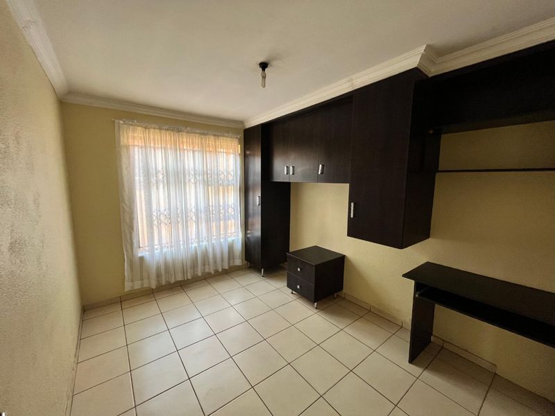 3 Bedroom House To Rent - Photo 10