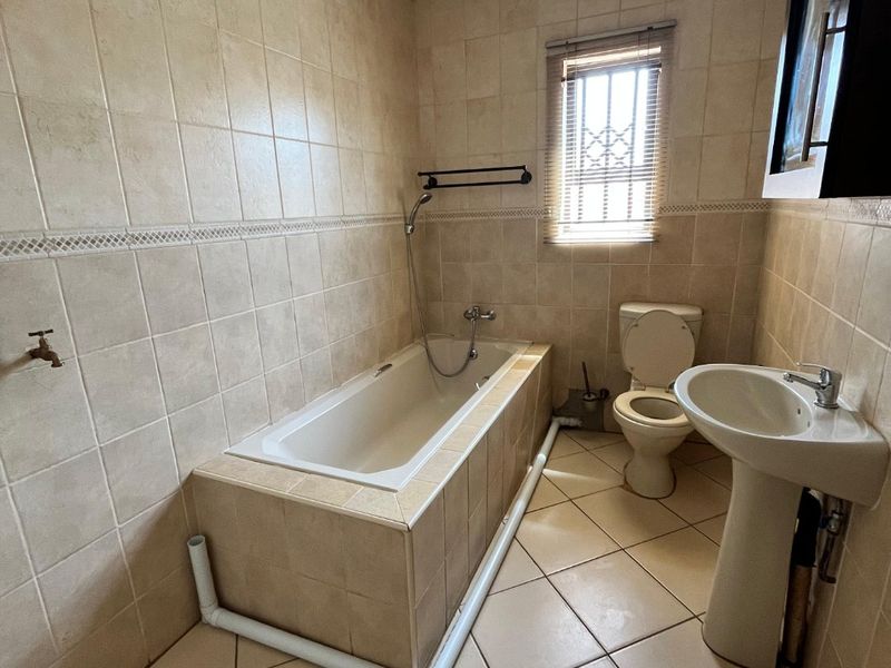 3 Bedroom House To Rent - Photo 7