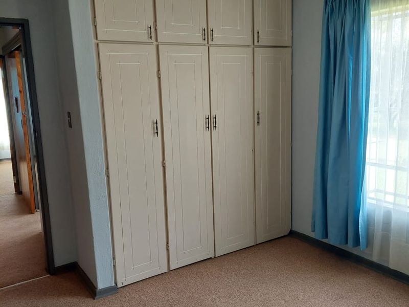 2 Bedroom Townhouse for Sale – Great Value in a Retirement Complex - Photo 7