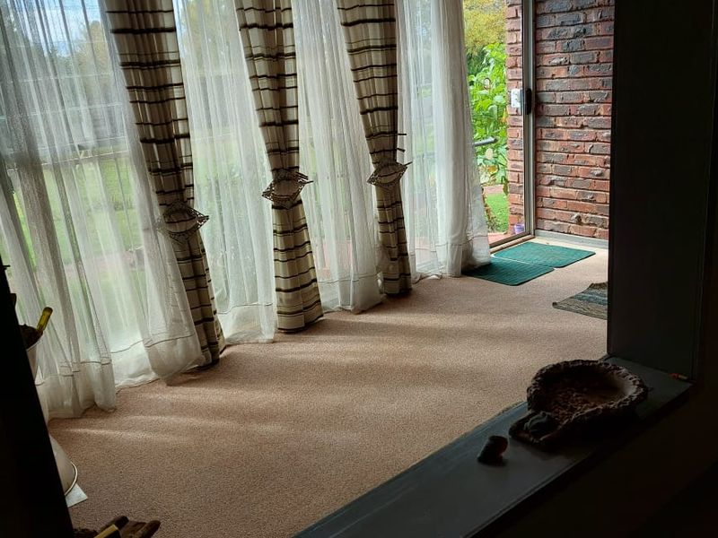 2 Bedroom Townhouse for Sale – Great Value in a Retirement Complex - Photo 6