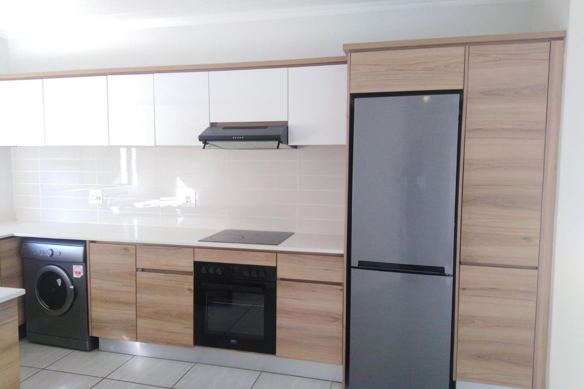 3 Bedroom Apartment / Flat to Rent in Waterfall - Photo 3