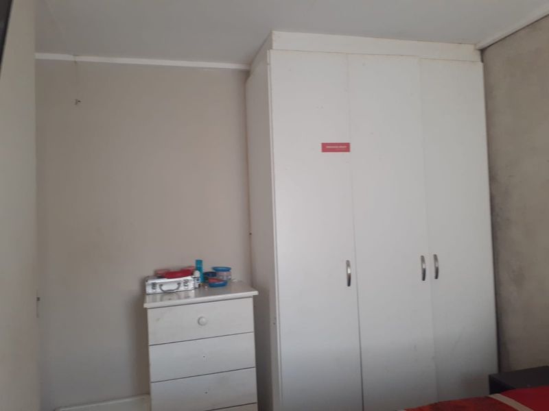 Two bedroom house for sale in Walmer Links - Photo 8