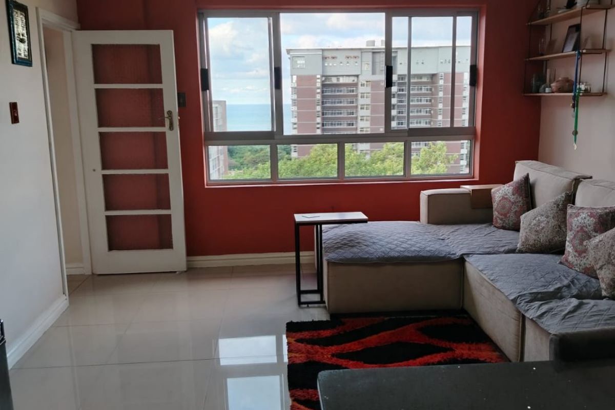 Stunning Sectional Title Apartment with Breathtaking Sea Views - Photo 5