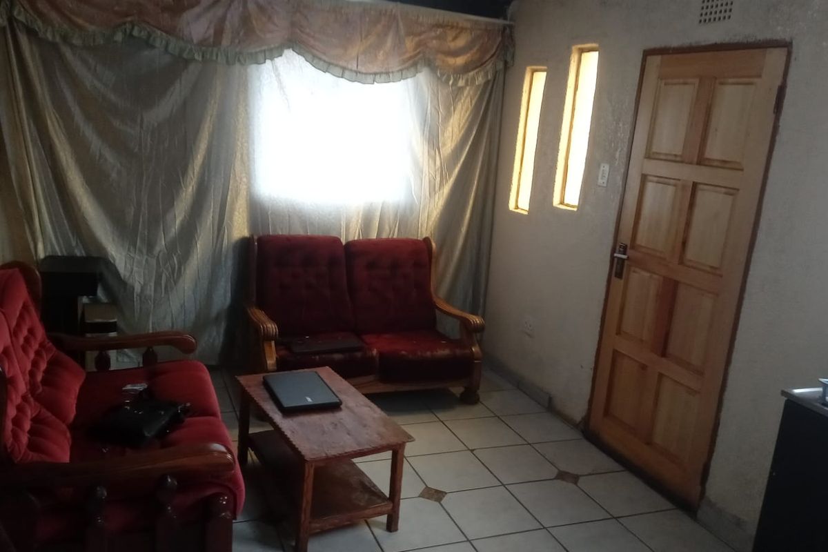 1 Bedroom house for sale  - Photo 4