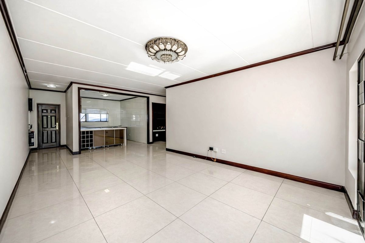Modern 3 bedroom apartment in Craigavon. - Photo 5