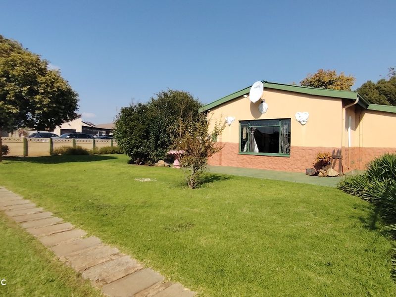 Situated in the heart of Riversdale, this exceptional property presents a rare investment opportunity with outstanding income-generating potential - Photo 2