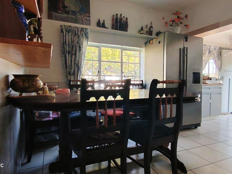 Situated in the heart of Riversdale, this exceptional property presents a rare investment opportunity with outstanding income-generating potential - Photo 9