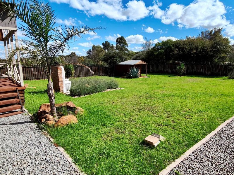 Modern Dam-Side Living at Its Best - Photo 2