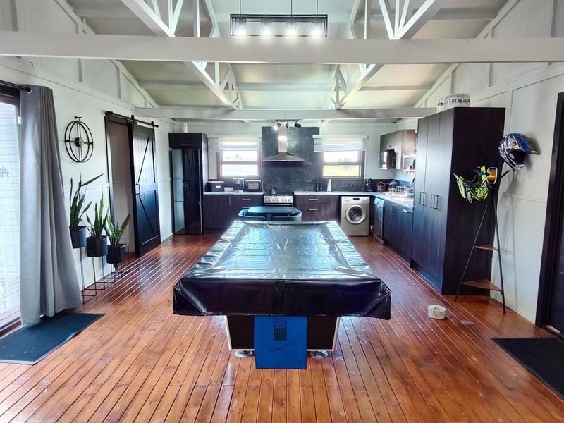 Modern Dam-Side Living at Its Best - Photo 10