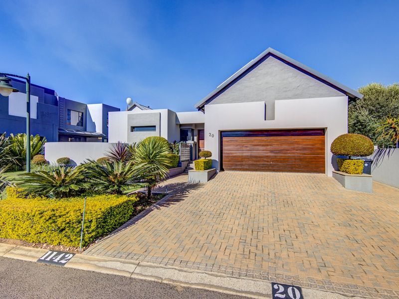 **A Captivating Home** - Photo 1